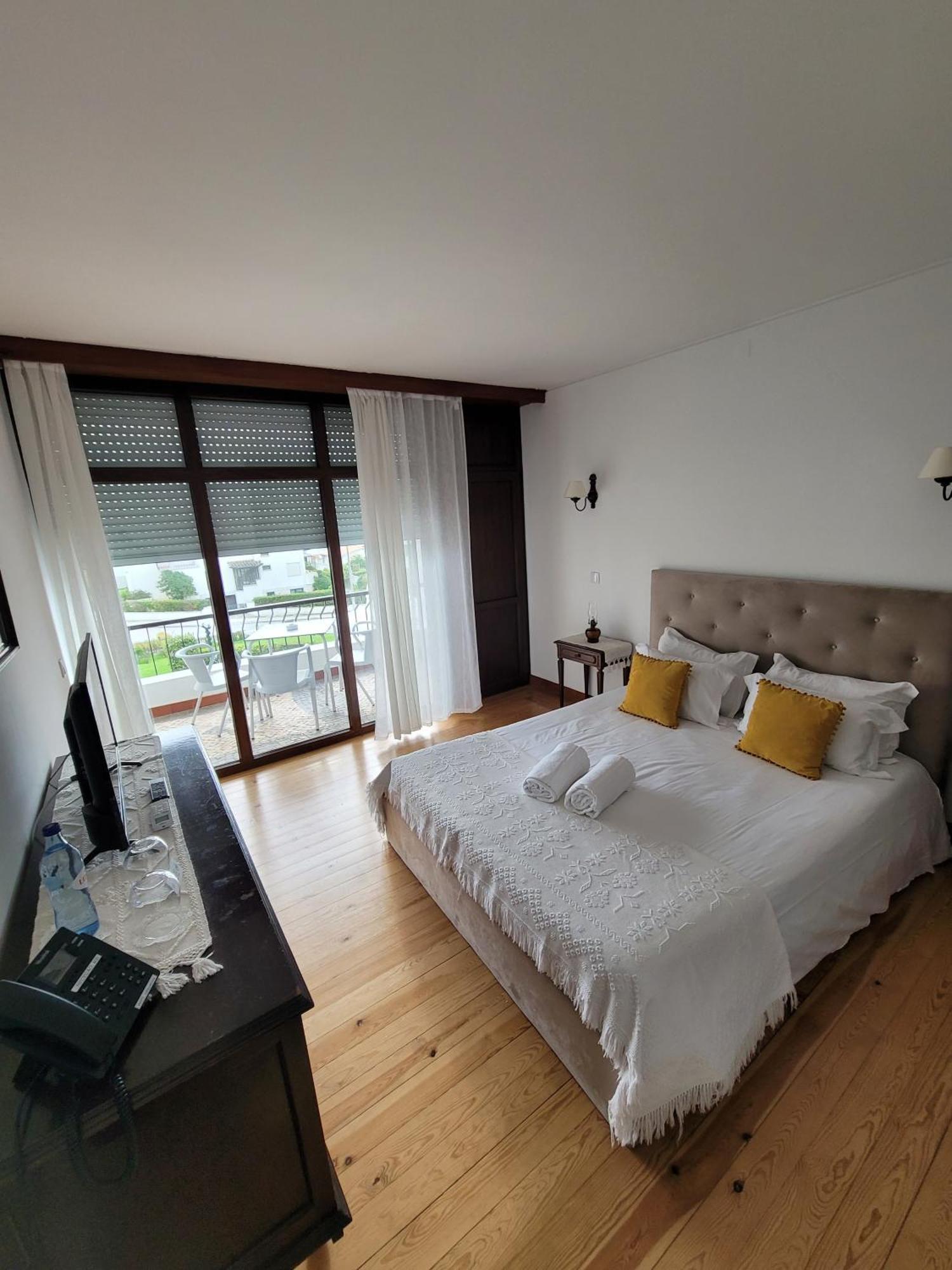 Boutique Inn & Restaurant - Casa Dos Suecos Figueira da Foz Luaran gambar